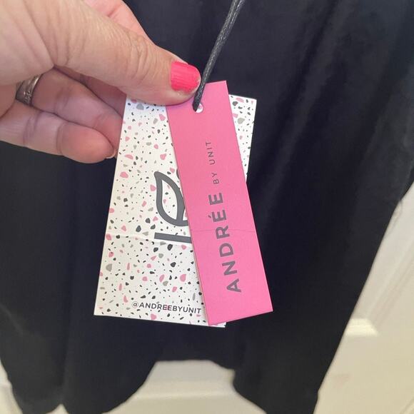 Black camisole Sz 1x Andree by Unit - Picture 8 of 11